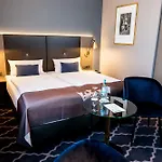 Kaiserhof Szálloda 4*