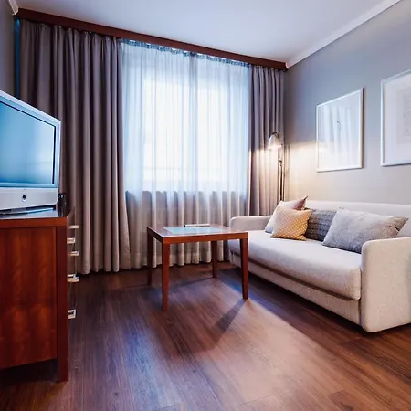 Kaiserhof Ξενοδοχείο 4*