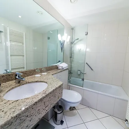 Kaiserhof Szálloda 4*